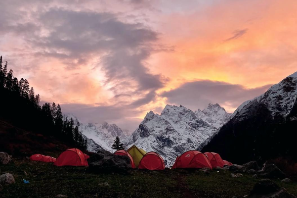 Kedarkantha Trek