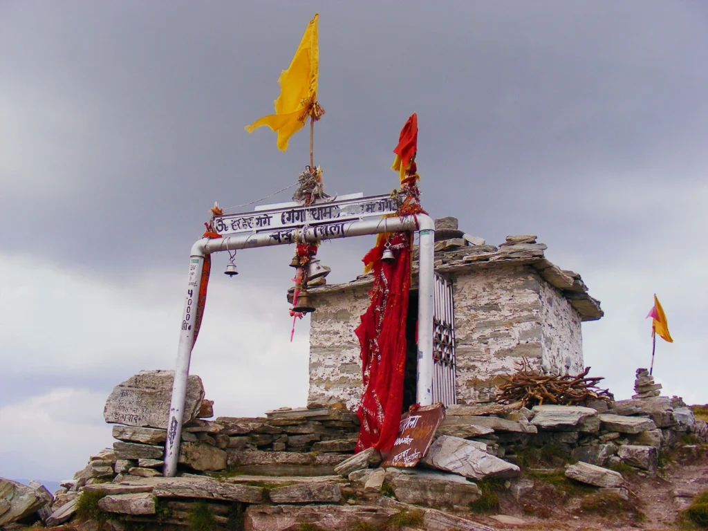 Chopta Tungnath Chandrashila Trek with Deoria Tal