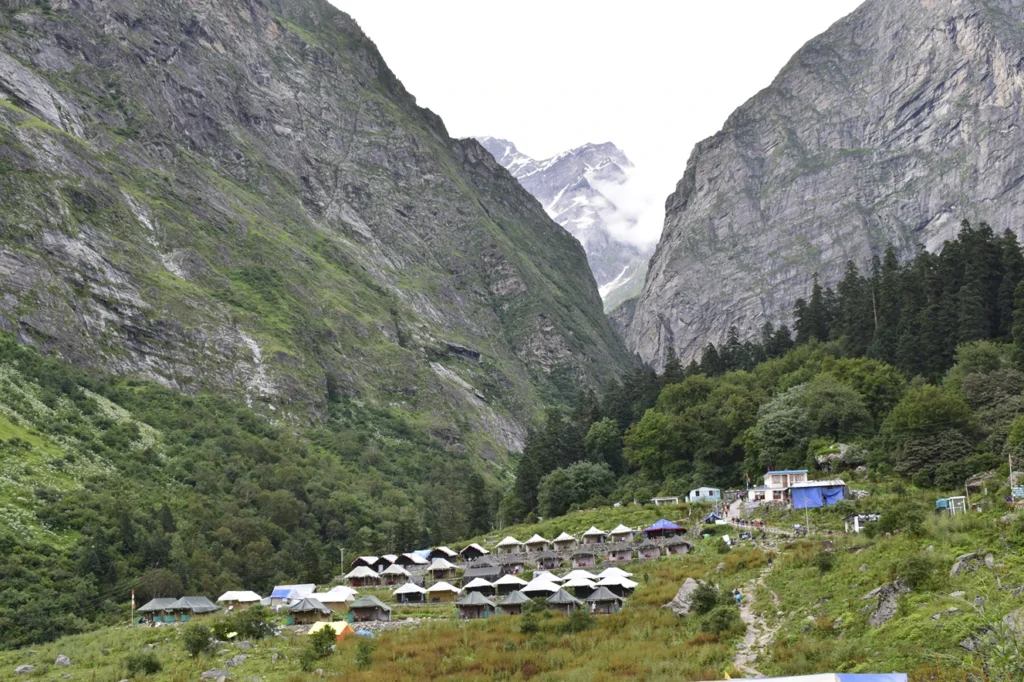 valley of flowers trek